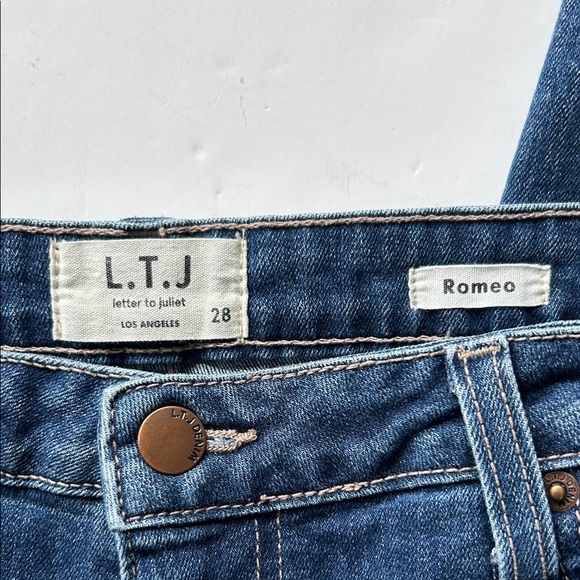 Letter to Juliet L.T.J Romeo Straight leg jeans size 28 - Picture 3 of 10